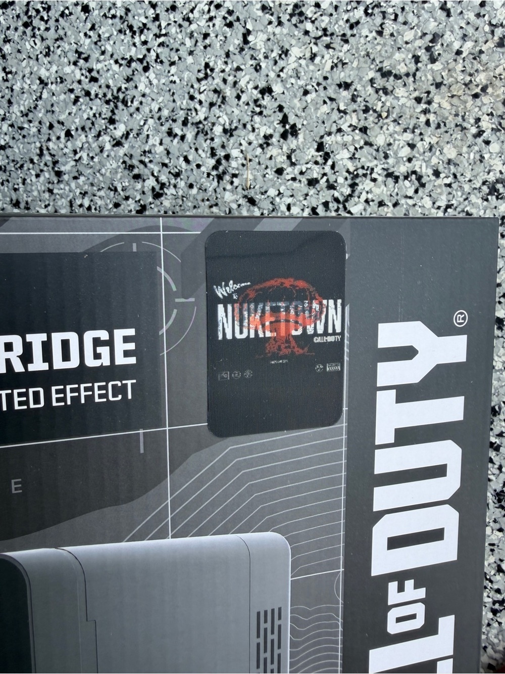 Call of Duty Nuketown mini fridge - Picture 3 of 5